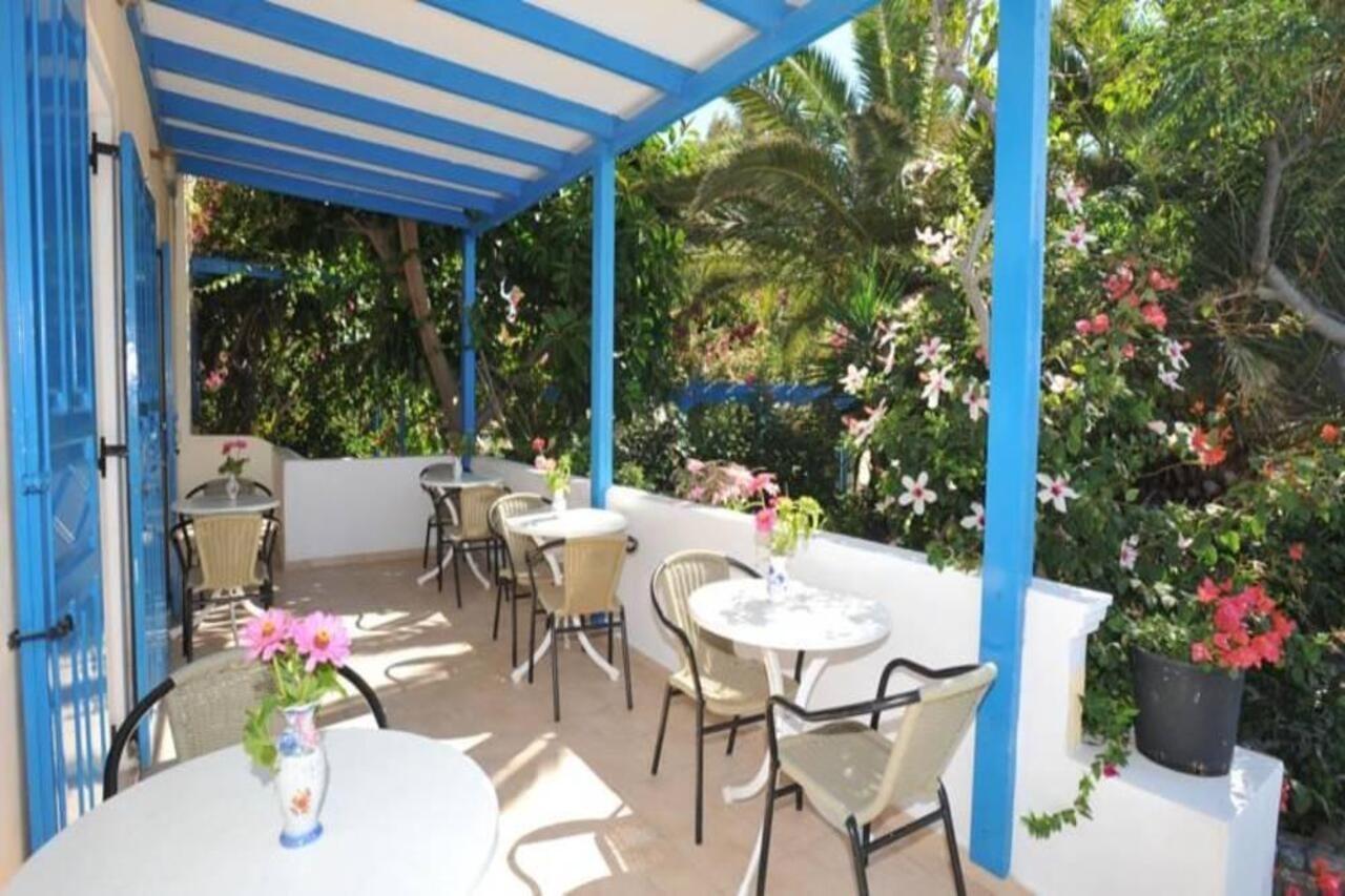 Hotel Avra Kamári Extérieur photo
