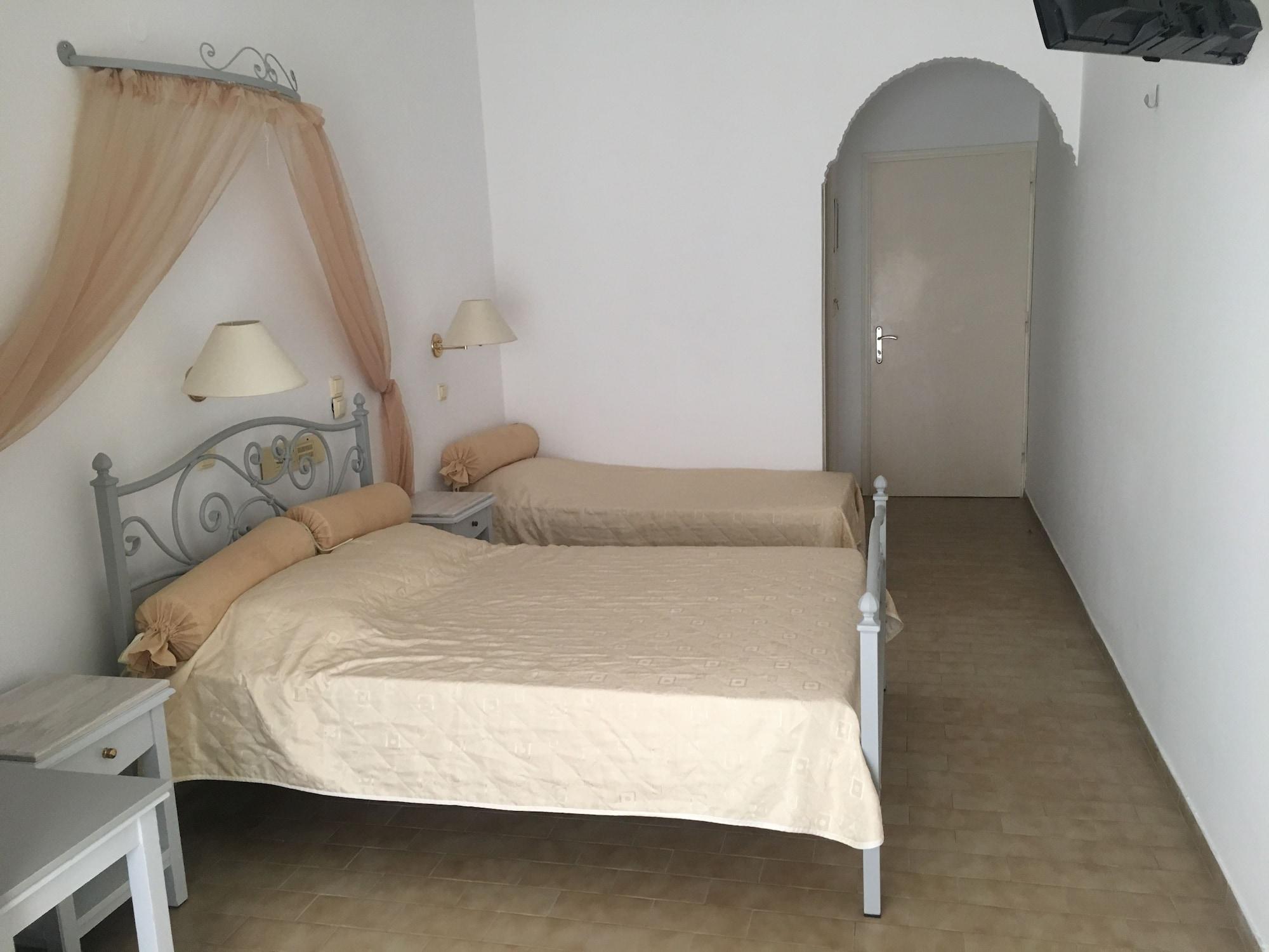 Hotel Avra Kamári Extérieur photo