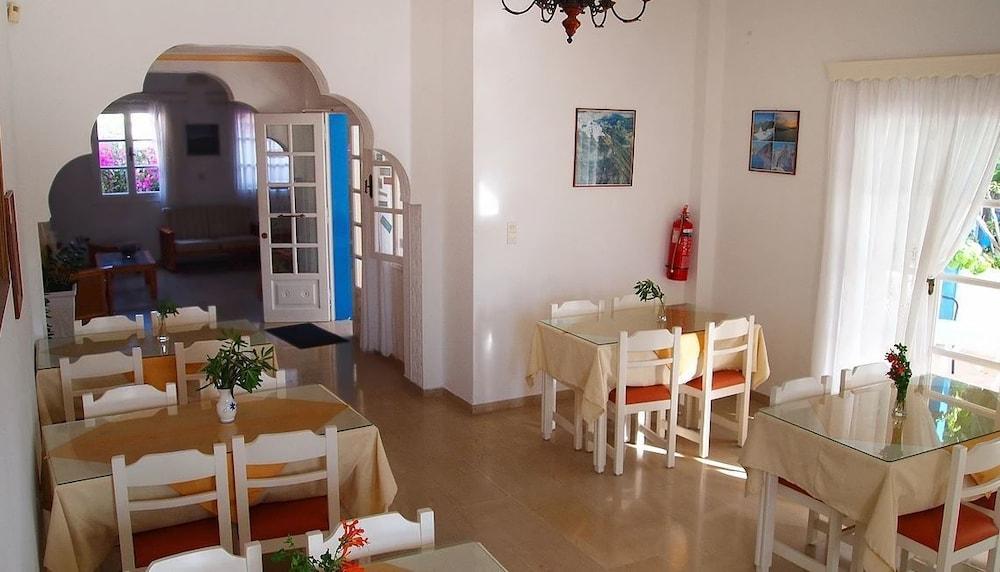 Hotel Avra Kamári Extérieur photo