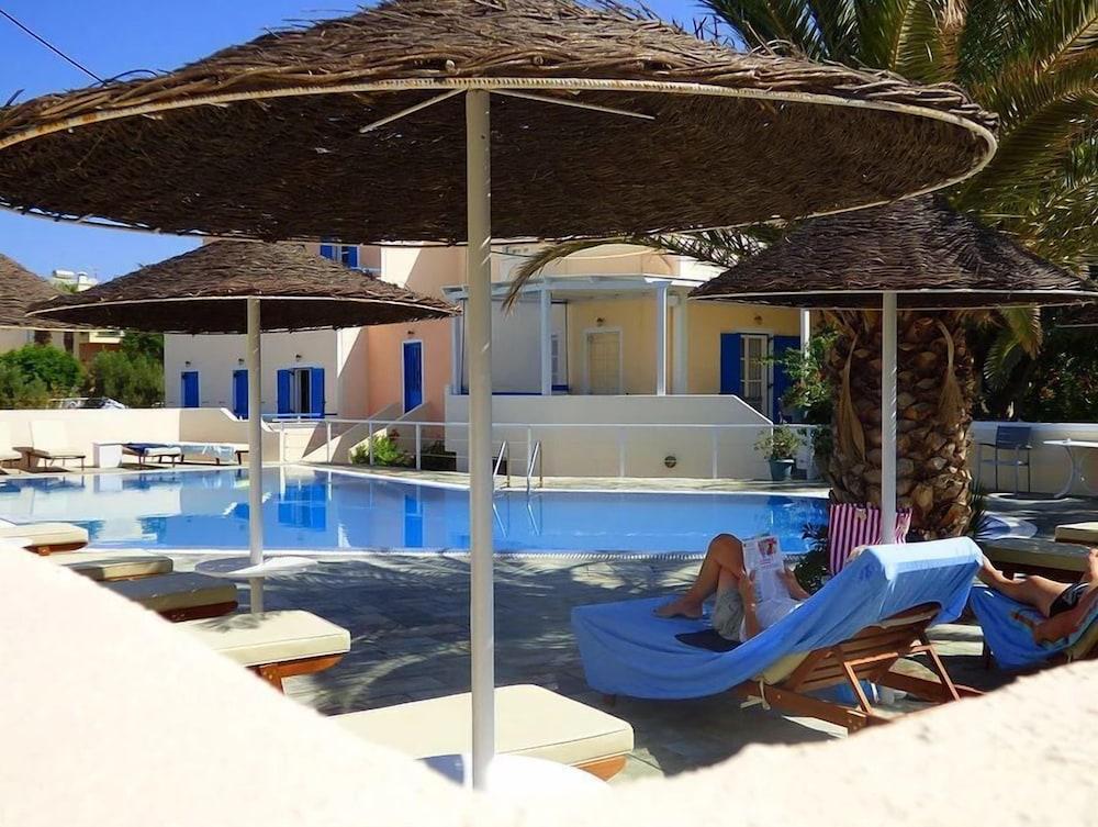 Hotel Avra Kamári Extérieur photo