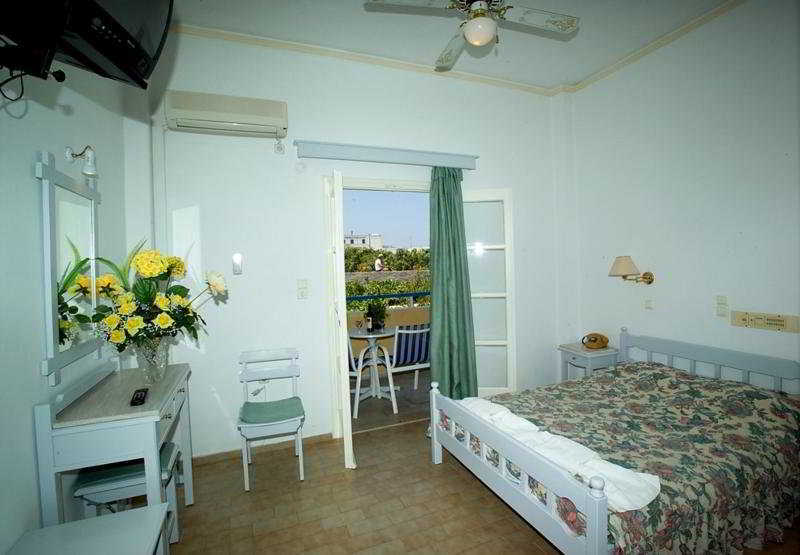 Hotel Avra Kamári Extérieur photo